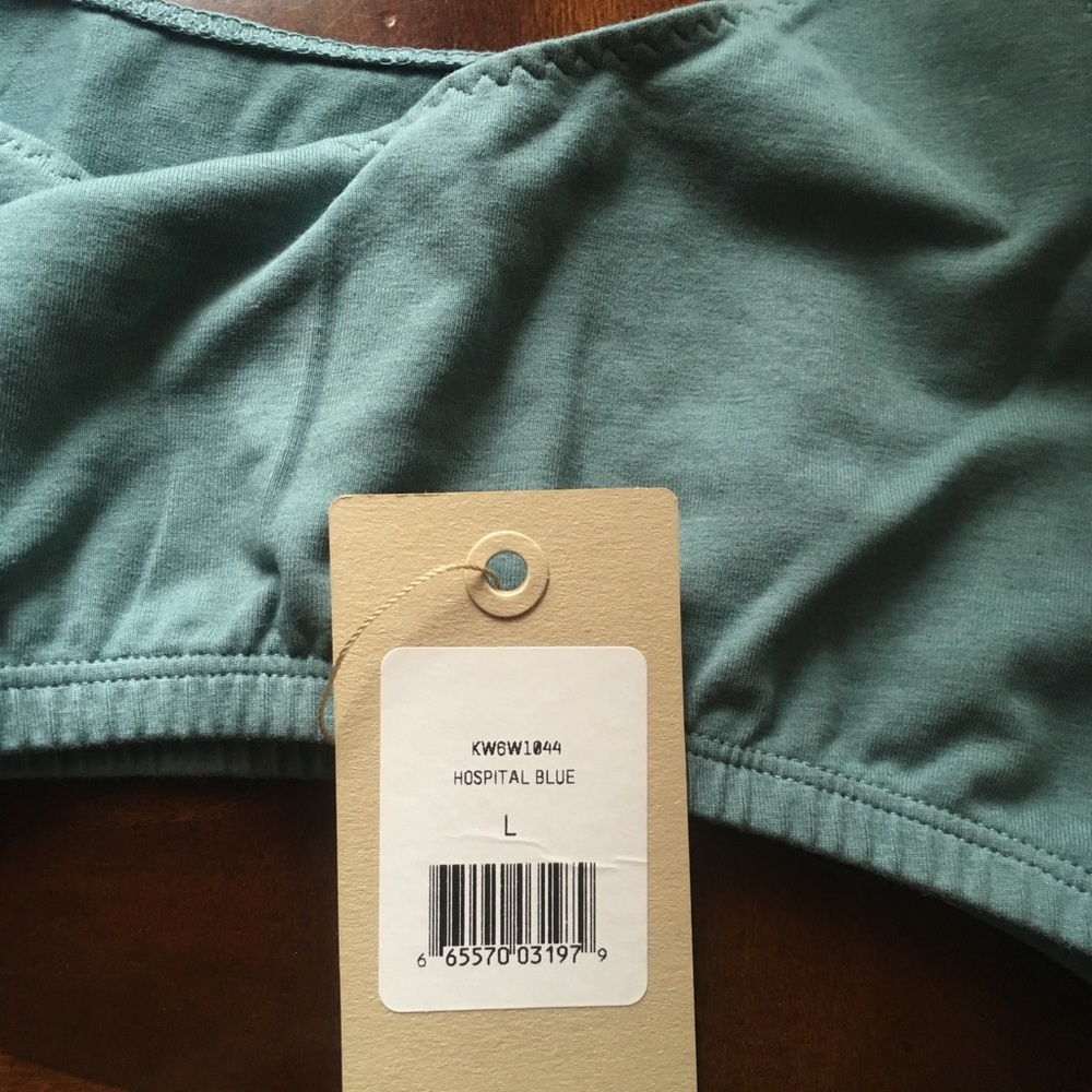 SOLD! Yeezy Calabasas Bra NWT - Picture 6 of 6